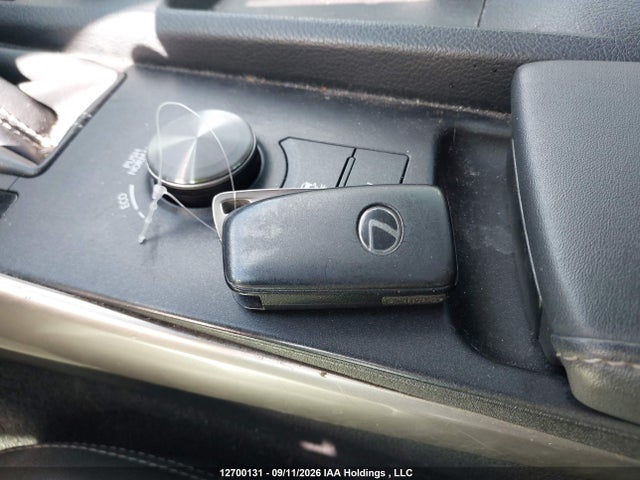 Продажа на аукционе авто 2016 Lexus Is 300 300, vin: JTHCM1D26G5012331, номер лота: 12700131