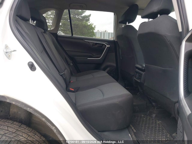 Toyota RAV4 LE 2024 2T3B1RFV2RC466469 Image 8