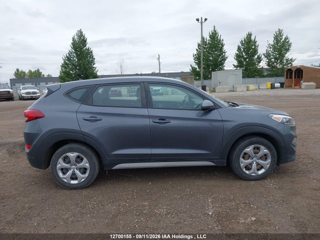2018 Hyundai Tucson Se მანქანა იყიდება აუქციონზე, vin: KM8J23A41JU832048, აუქციონის ნომერი: 12700155