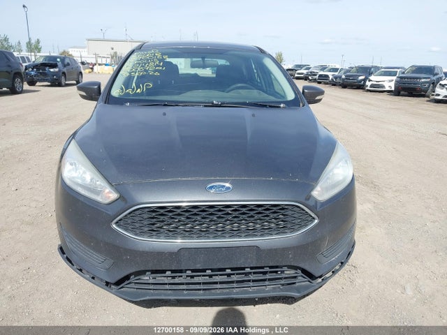12700158 :رقم المزاد ، 1FADP3K2XGL214814 vin ، 2016 Ford Focus Se مزاد بيع