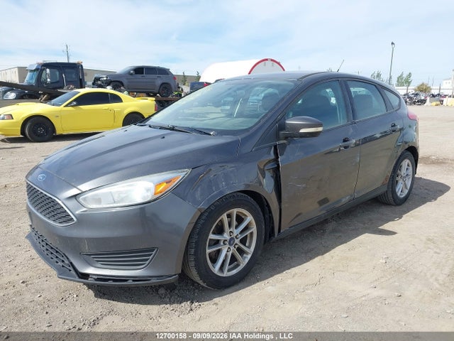 12700158 :رقم المزاد ، 1FADP3K2XGL214814 vin ، 2016 Ford Focus Se مزاد بيع