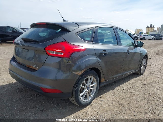 12700158 :رقم المزاد ، 1FADP3K2XGL214814 vin ، 2016 Ford Focus Se مزاد بيع