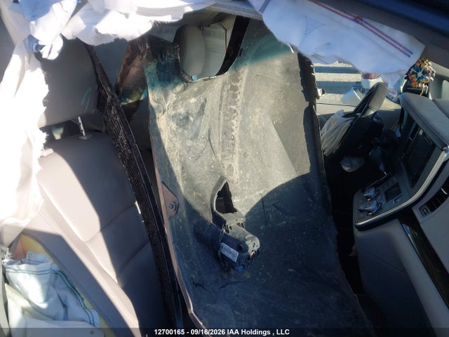 12700165 :رقم المزاد ، 5TDDK3DC3FS125551 vin ، 2015 Toyota Sienna Xle 7 Passenger مزاد بيع