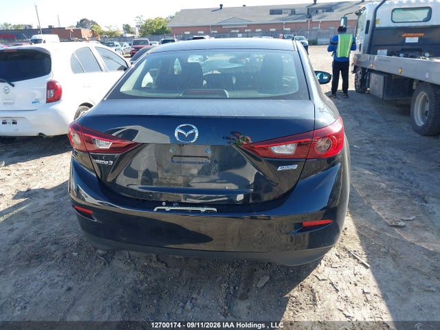 12700174 :رقم المزاد ، 3MZBN1V71JM254446 vin ، 2018 Mazda Mazda3 50th Anniversary Edition/gs/se مزاد بيع