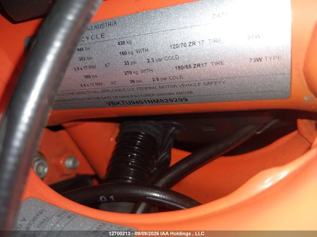 KTM 890 Duke R 2022 VBKTU9401NM829299 Image 10