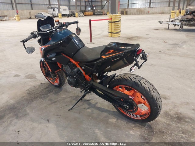KTM 890 Duke R 2022 VBKTU9401NM829299 Image 3