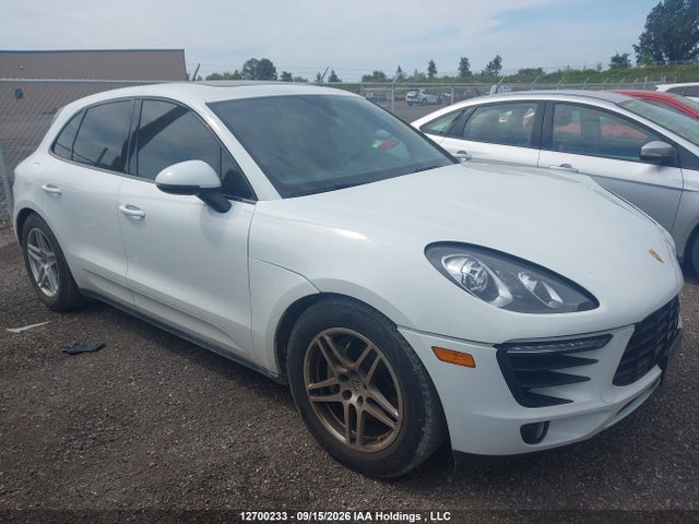 12700233 :رقم المزاد ، WP1AB2A50GLB54798 vin ، 2016 Porsche Macan S مزاد بيع