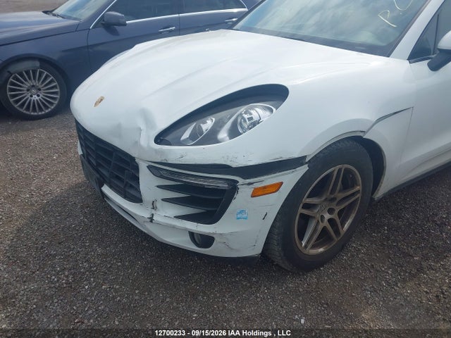 12700233 :رقم المزاد ، WP1AB2A50GLB54798 vin ، 2016 Porsche Macan S مزاد بيع