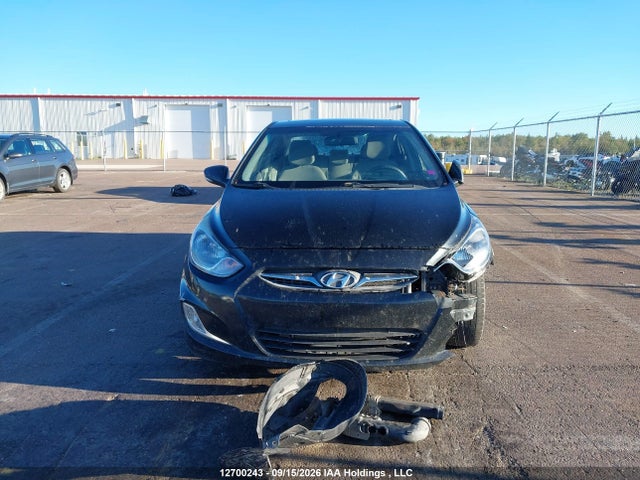12700243 :رقم المزاد ، KMHCU4AE5DU332142 vin ، 2013 Hyundai Accent Gls مزاد بيع