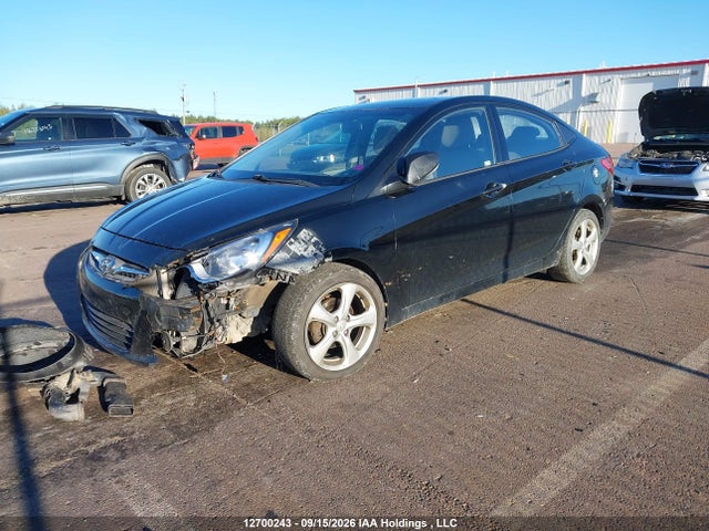 12700243 :رقم المزاد ، KMHCU4AE5DU332142 vin ، 2013 Hyundai Accent Gls مزاد بيع
