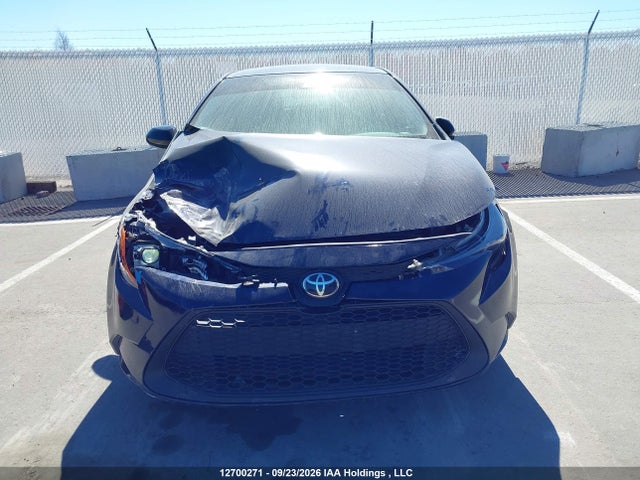 12700271 :رقم المزاد ، 5YFBPMBE7NP307179 vin ، 2022 Toyota Corolla مزاد بيع