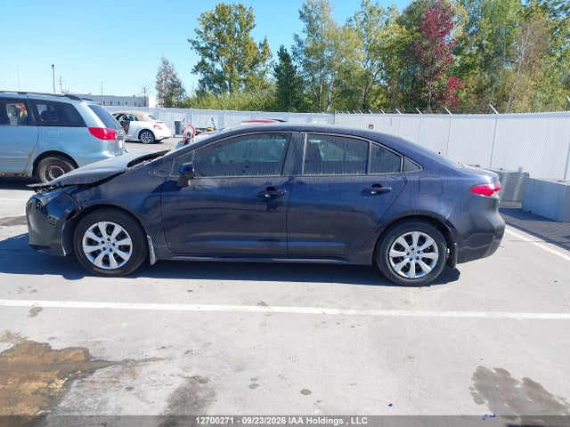 12700271 :رقم المزاد ، 5YFBPMBE7NP307179 vin ، 2022 Toyota Corolla مزاد بيع