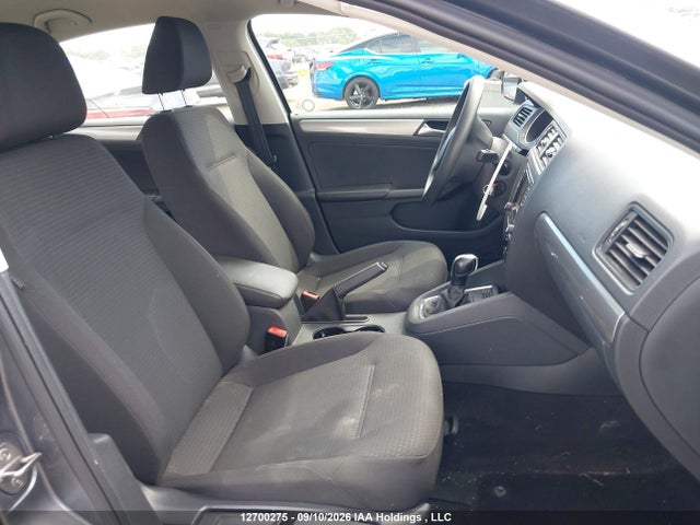 3VW267AJ3GM208644 Volkswagen JETTA S