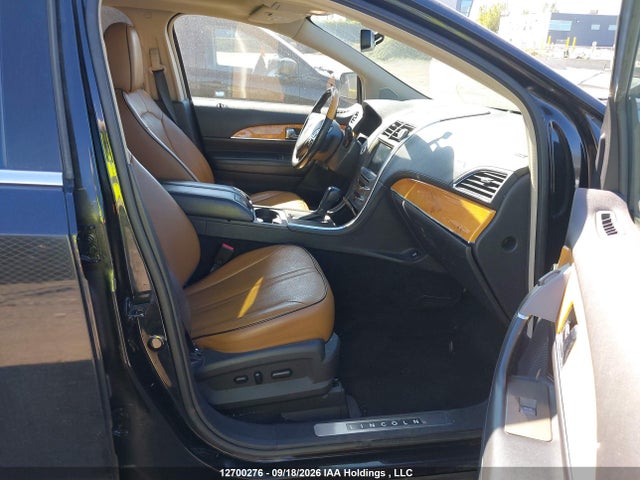 12700276 :رقم المزاد ، 2LMDJ8JK5BBJ03039 vin ، 2011 Lincoln Mkx مزاد بيع
