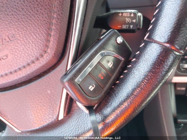 Scion IM 2016 JTNKARJE5GJ500756 Image 11