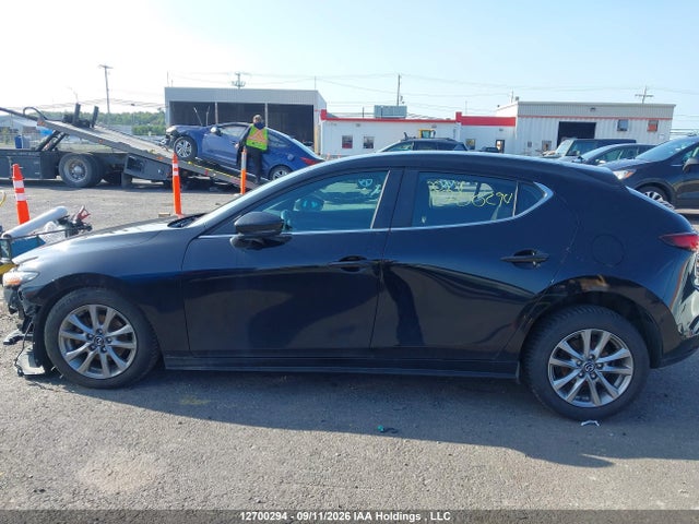 Продаж на аукціоні авто 2024 Mazda Mazda3 Sport Gs, vin: JM1BPALM6R1656851, номер лоту: 12700294
