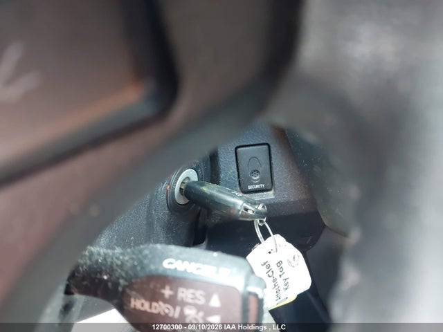 Toyota Rav4 Xle 2017 2T3RFREV4HW541249 Image 11