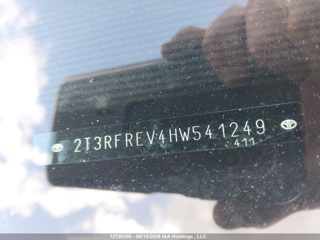 Toyota Rav4 Xle 2017 2T3RFREV4HW541249 Image 20