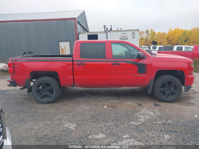 12700304 :رقم المزاد ، 3GCUKPEC6JG118610 vin ، 2018 Chevrolet Silverado K1500 Custom مزاد بيع