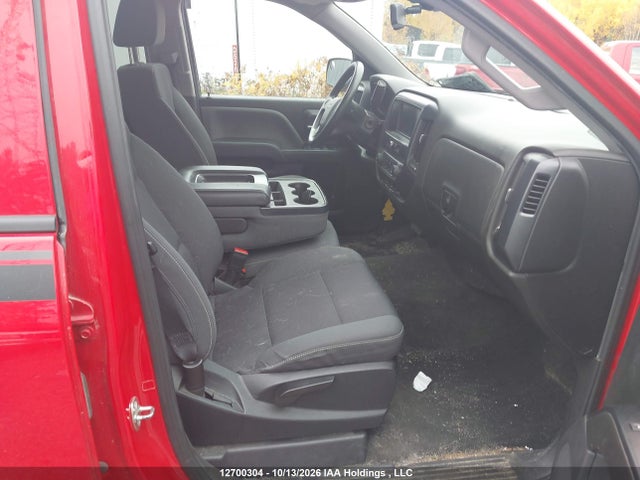 12700304 :رقم المزاد ، 3GCUKPEC6JG118610 vin ، 2018 Chevrolet Silverado K1500 Custom مزاد بيع