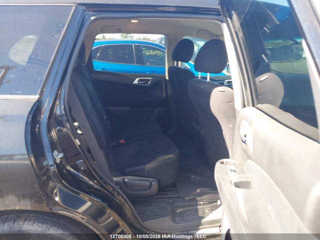 Продажа на аукционе авто 2016 Nissan Pathfinder, vin: 5N1AR2MN9GC671313, номер лота: 12700305