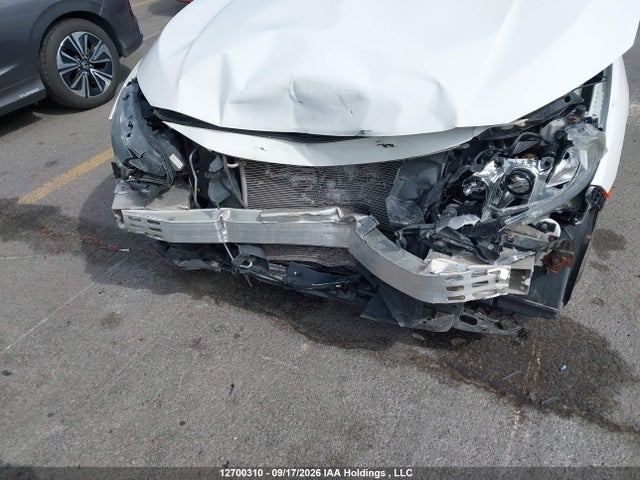 Продаж на аукціоні авто 2018 Honda Civic Lx, vin: 2HGFC2F58JH032872, номер лоту: 12700310