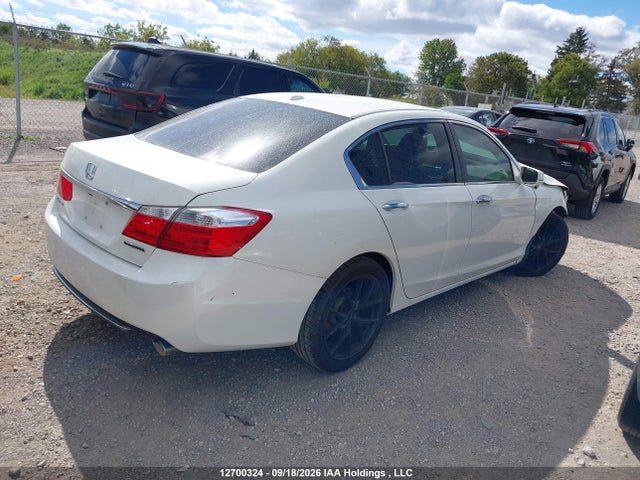 2014 Honda Accord Touring მანქანა იყიდება აუქციონზე, vin: 1HGCR2F95EA803510, აუქციონის ნომერი: 12700324