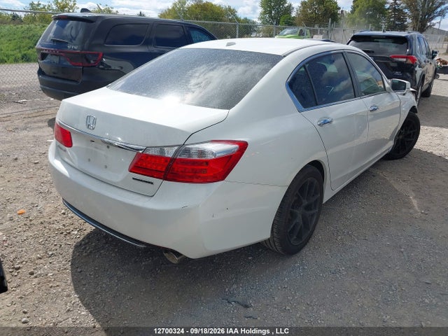 2014 Honda Accord Touring მანქანა იყიდება აუქციონზე, vin: 1HGCR2F95EA803510, აუქციონის ნომერი: 12700324