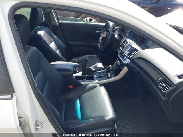 2014 Honda Accord Touring მანქანა იყიდება აუქციონზე, vin: 1HGCR2F95EA803510, აუქციონის ნომერი: 12700324