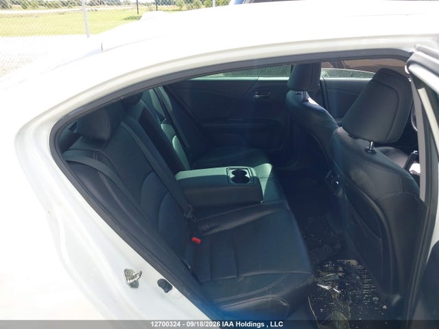 2014 Honda Accord Touring მანქანა იყიდება აუქციონზე, vin: 1HGCR2F95EA803510, აუქციონის ნომერი: 12700324