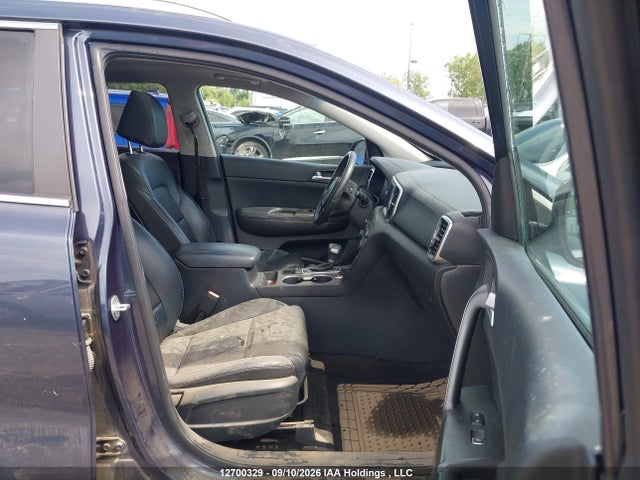 Продаж на аукціоні авто 2017 Kia Sportage Ex, vin: KNDPNCACXH7263920, номер лоту: 12700329
