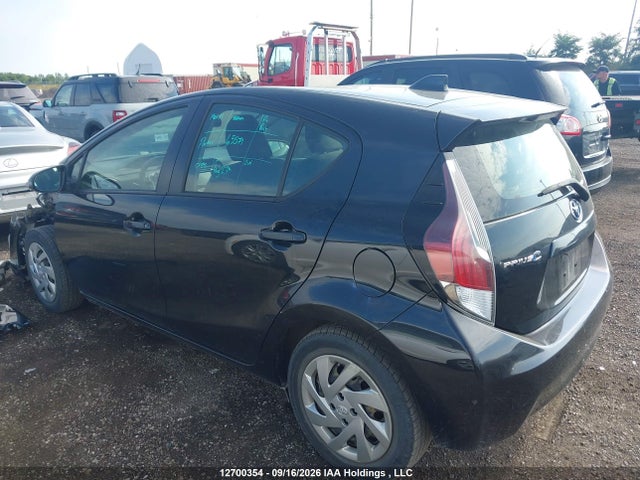 Toyota PRIUS C 2015 JTDKDTB33F1097283 Image 15