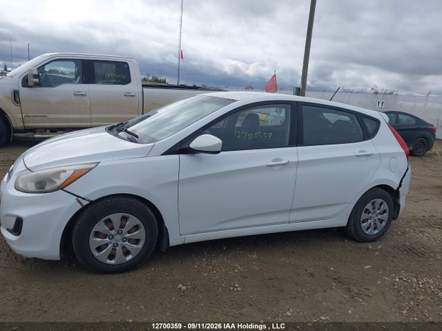 Продаж на аукціоні авто 2015 Hyundai Accent Gs, vin: KMHCT5AE1FU198919, номер лоту: 12700359