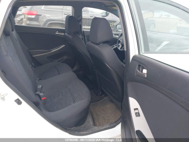 Продаж на аукціоні авто 2015 Hyundai Accent Gs, vin: KMHCT5AE1FU198919, номер лоту: 12700359