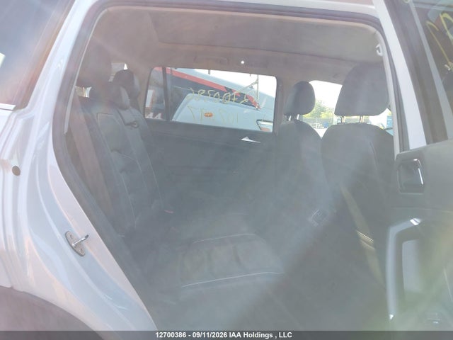 Aukcja sprzedaży 2018 Volkswagen Tiguan Highline, vin: 3VV4B7AX4JM107097, numer aukcji: 12700386