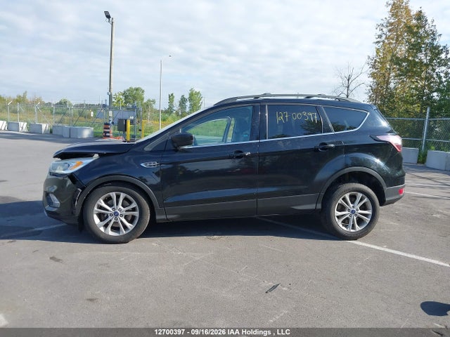12700397 :رقم المزاد ، 1FMCU9G93HUA34279 vin ، 2017 Ford Escape Se مزاد بيع