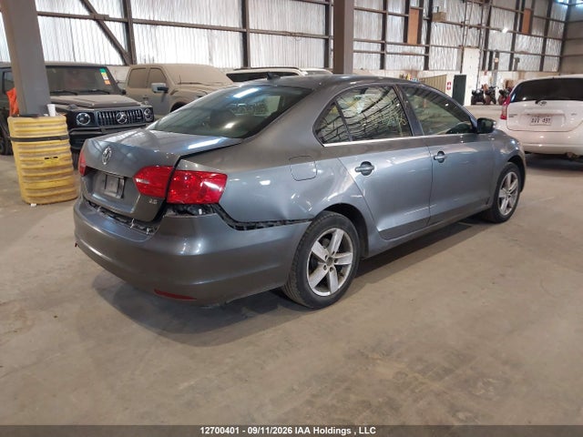 2011 Volkswagen Jetta Sel მანქანა იყიდება აუქციონზე, vin: 3VWLX7AJ7BM045636, აუქციონის ნომერი: 12700401