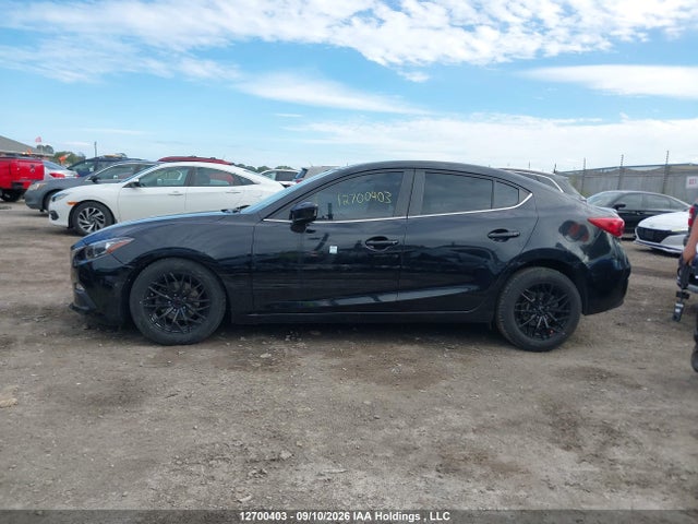2015 Mazda 3 Touring მანქანა იყიდება აუქციონზე, vin: 3MZBM1V75FM234341, აუქციონის ნომერი: 12700403