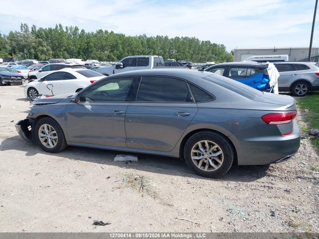 Продажа на аукционе авто 2020 Volkswagen Passat, vin: 1VWAA7A32LC003355, номер лота: 12700414