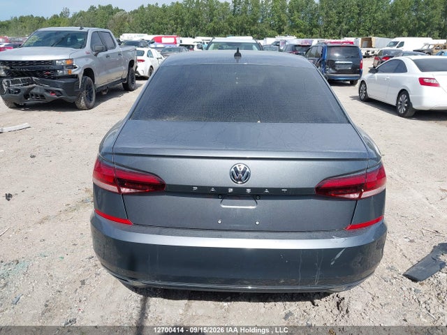 Продажа на аукционе авто 2020 Volkswagen Passat, vin: 1VWAA7A32LC003355, номер лота: 12700414