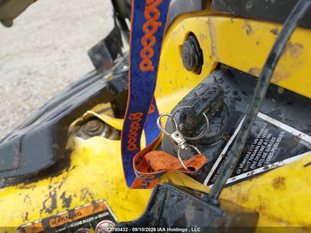 Can-Am Outlander 650 Xt 2014 3JBLKCJ13EJ000986 Image 11
