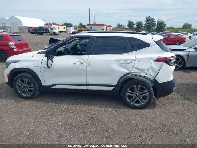 KIA Seltos 2023 KNDEUCAAXP7425472 Image 14