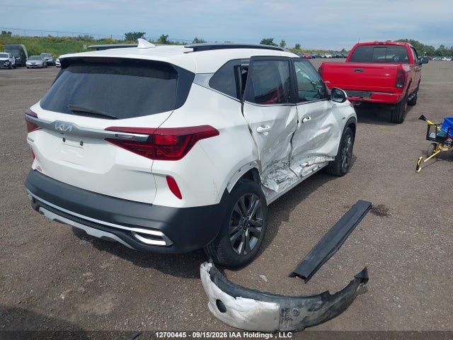 KIA Seltos 2023 KNDEUCAAXP7425472 Image 4