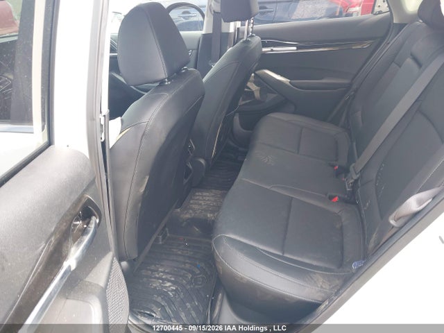 KIA Seltos 2023 KNDEUCAAXP7425472 Image 8