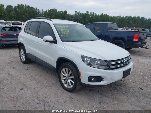 12700450 :رقم المزاد ، WVGNV7AX1HK035881 vin ، 2017 Volkswagen Tiguan Wolfsburg Edition مزاد بيع