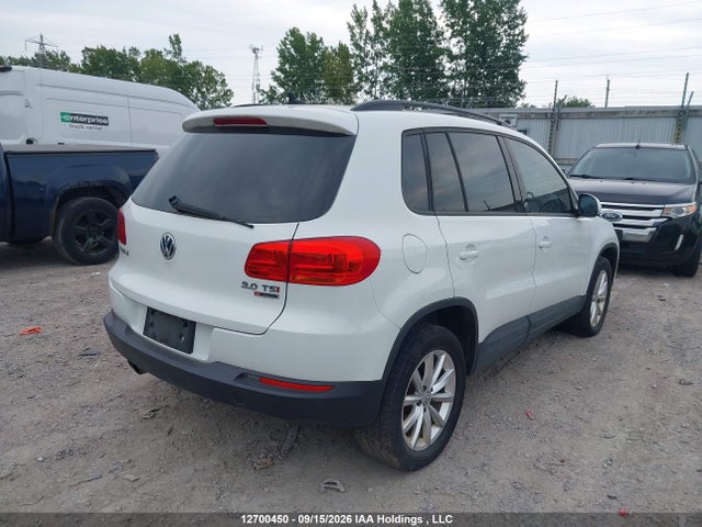 12700450 :رقم المزاد ، WVGNV7AX1HK035881 vin ، 2017 Volkswagen Tiguan Wolfsburg Edition مزاد بيع