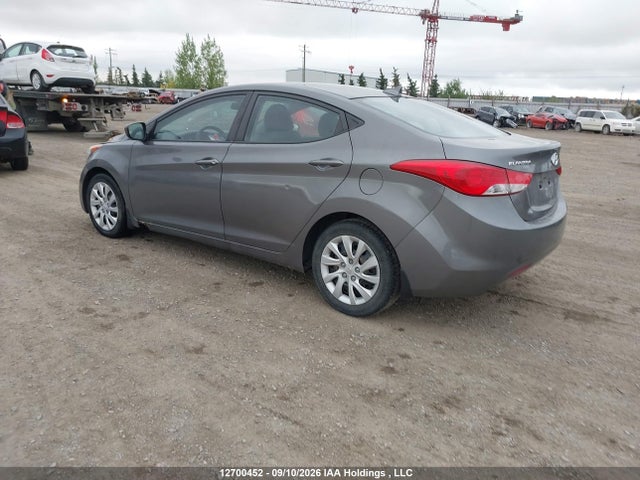 2013 Hyundai Elantra Gl მანქანა იყიდება აუქციონზე, vin: 5NPDH4AE6DH181741, აუქციონის ნომერი: 12700452