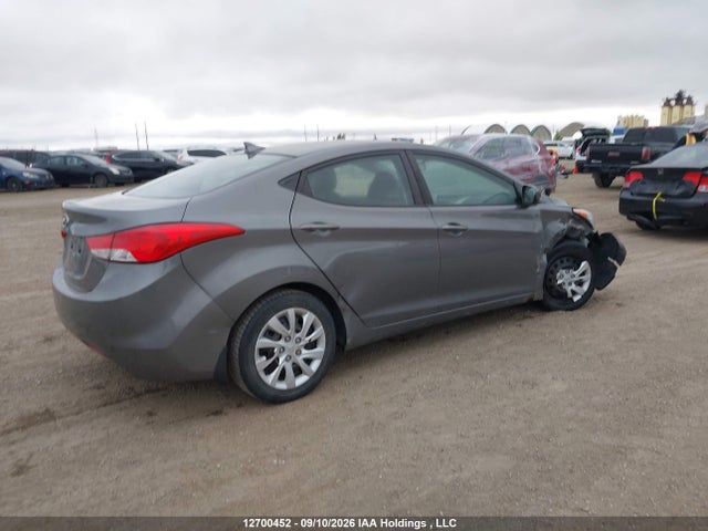 2013 Hyundai Elantra Gl მანქანა იყიდება აუქციონზე, vin: 5NPDH4AE6DH181741, აუქციონის ნომერი: 12700452