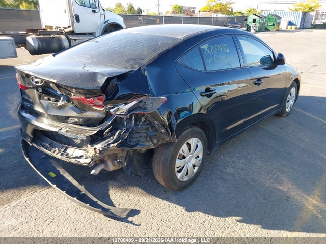 Hyundai Elantra L 2017 5NPD74LF3HH061023 Image 4