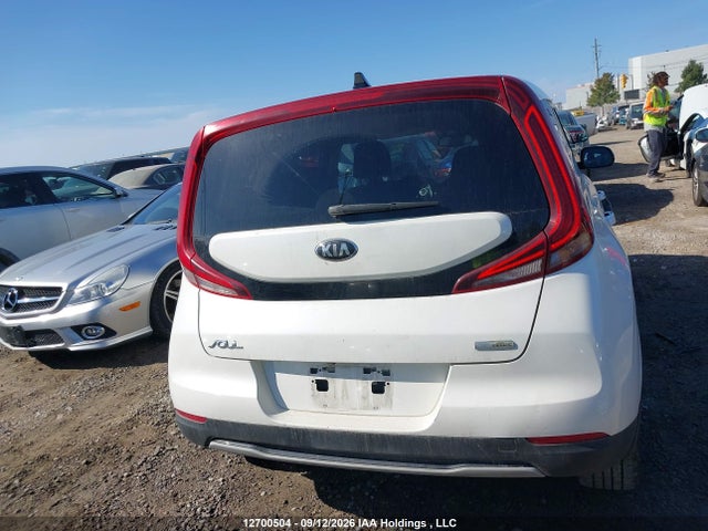 KNDJ23A2XL7003497 KIA Soul Ev Premium